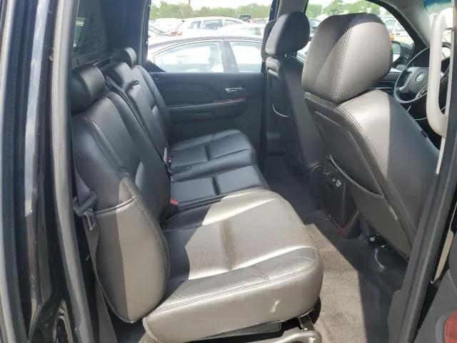 2013 CADILLAC ESCALADE EXT PREMIUM  