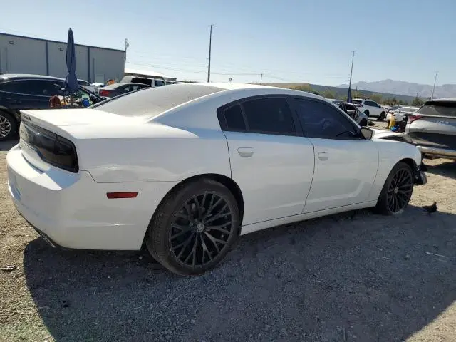 2014 DODGE CHARGER SE  