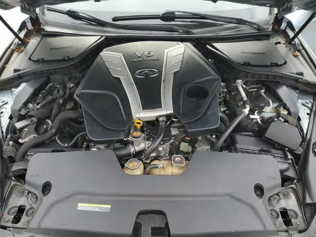 2018 INFINITI Q50 LUXE  