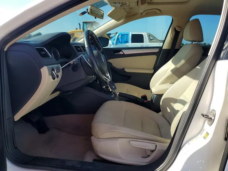 2012 VOLKSWAGEN JETTA TDI  
