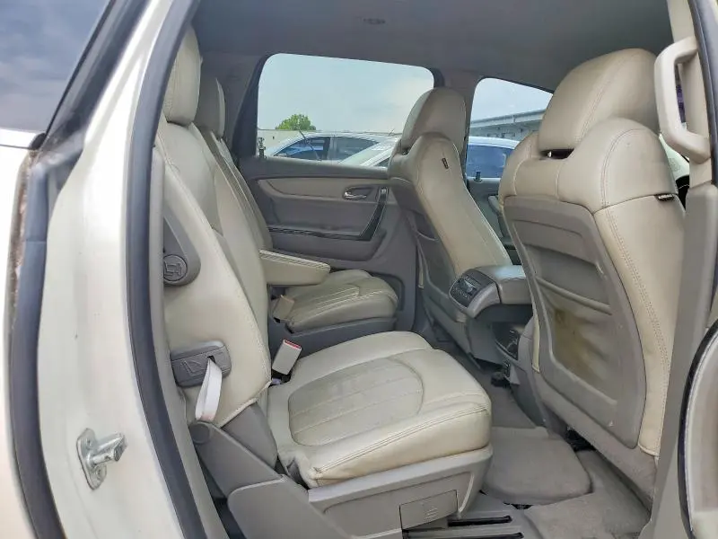 2015 CHEVROLET TRAVERSE LTZ  