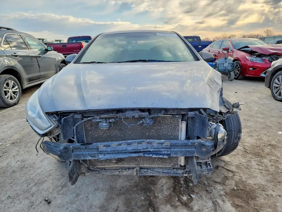 2019 HYUNDAI SONATA SE  