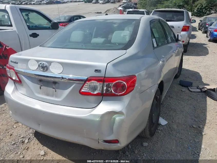 2013 TOYOTA COROLLA LE
