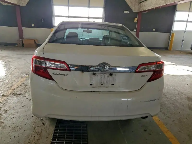 2013 TOYOTA CAMRY L  