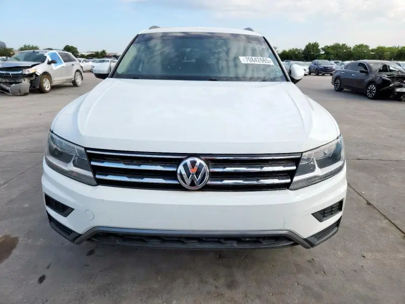 2020 VOLKSWAGEN TIGUAN SE  