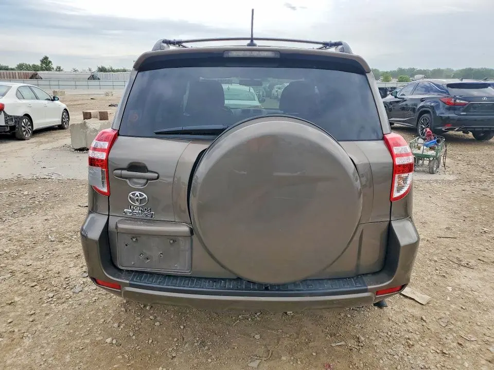 2012 TOYOTA RAV4 BASE  