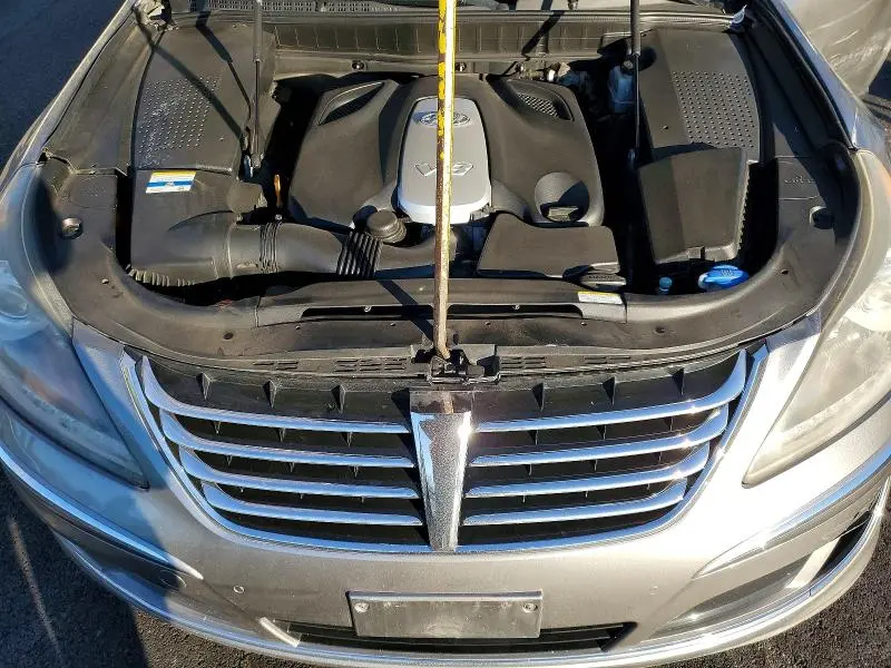 2011 HYUNDAI EQUUS SIGNATURE  