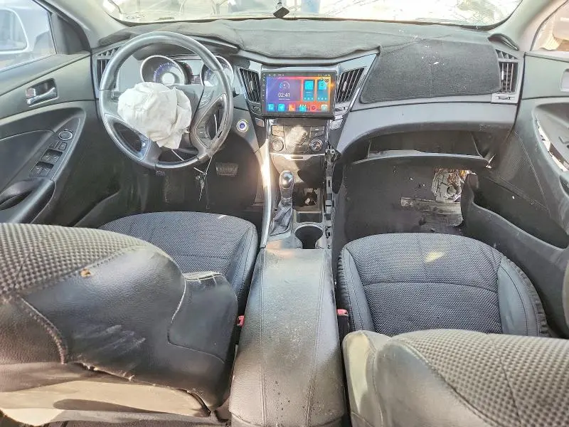 2011 HYUNDAI SONATA SE  