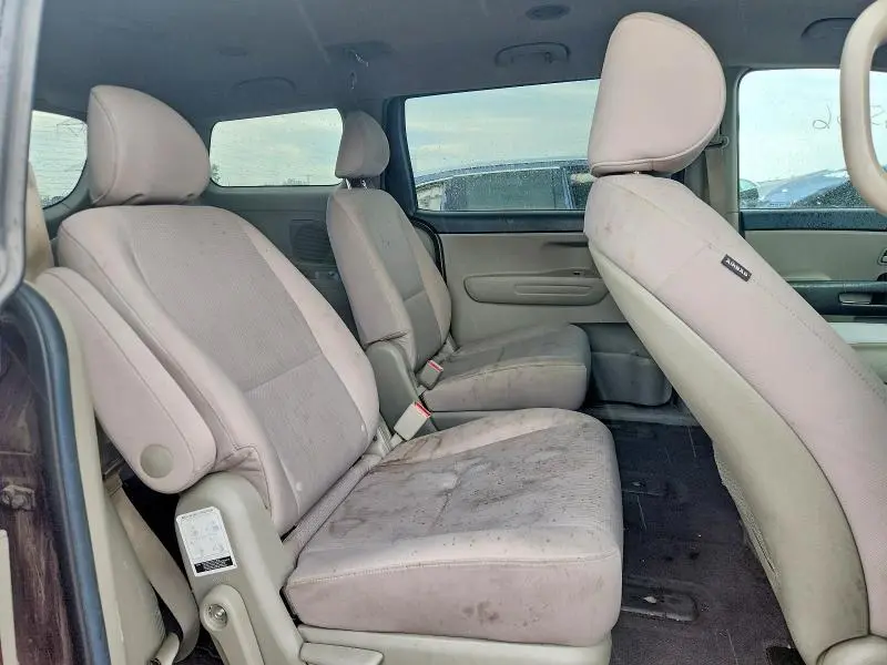 2019 KIA SEDONA LX  