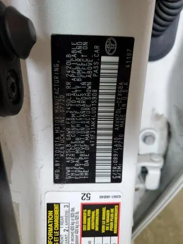 2020 TOYOTA CAMRY XLE  