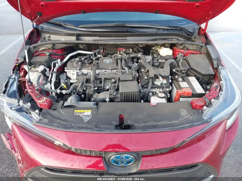 2024 TOYOTA COROLLA HYBRID XLE