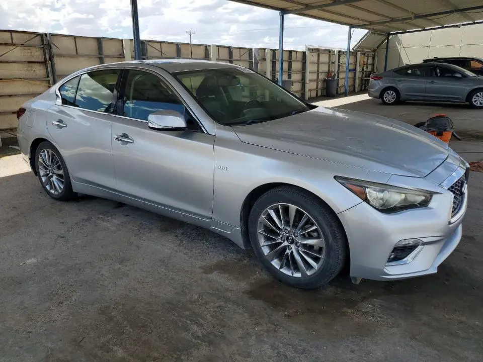 2019 INFINITI Q50 LUXE  