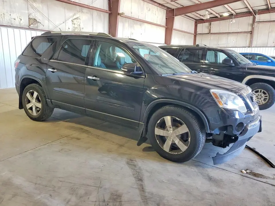 2011 GMC ACADIA SLT-1  