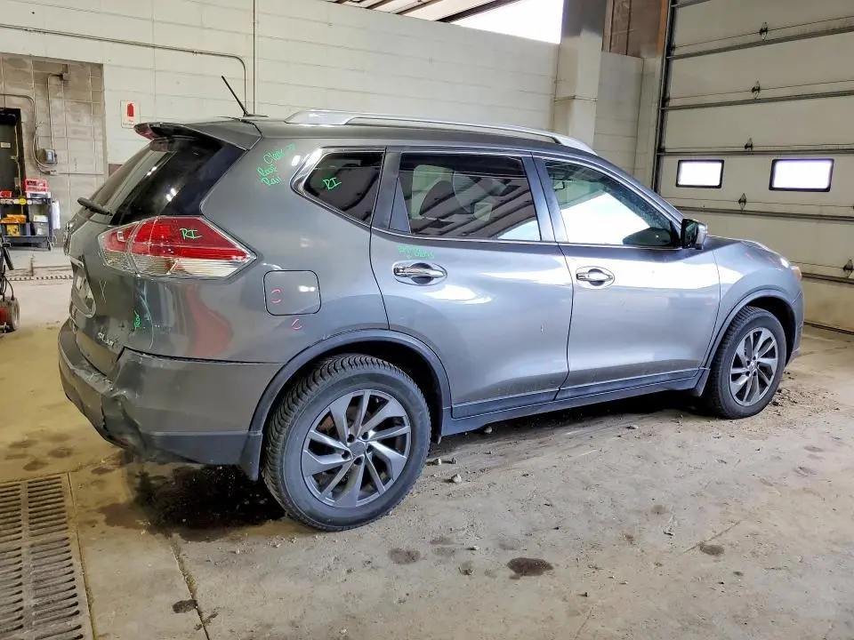 2016 NISSAN ROGUE SL  