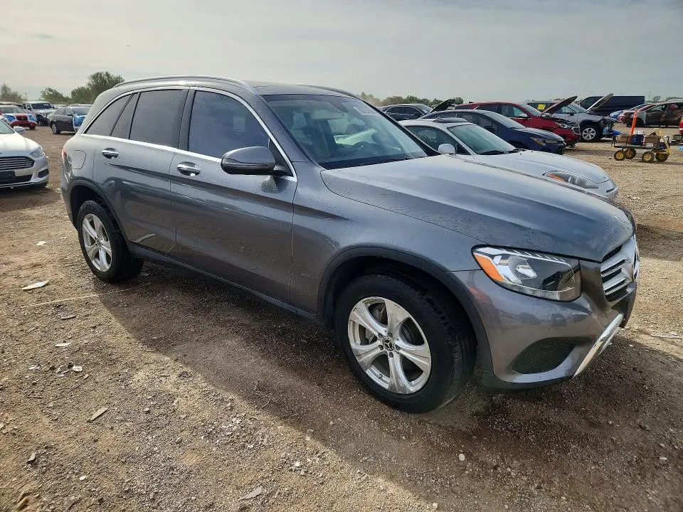 2017 MERCEDES-BENZ GLC 300 4MATIC  
