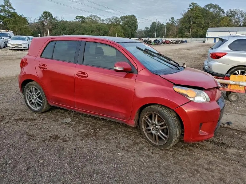 2013 TOYOTA SCION XD   