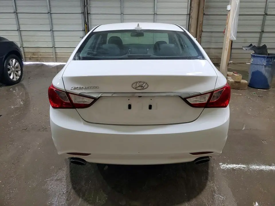 2013 HYUNDAI SONATA SE  