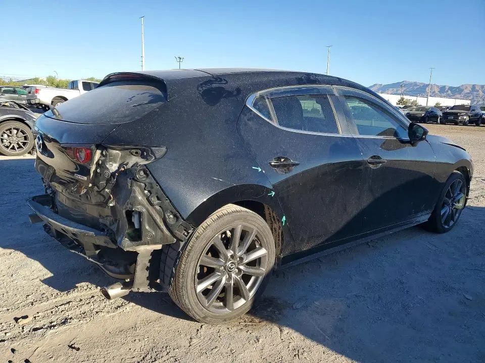 2020 MAZDA 3   