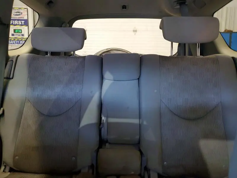 2011 TOYOTA RAV4 BASE  