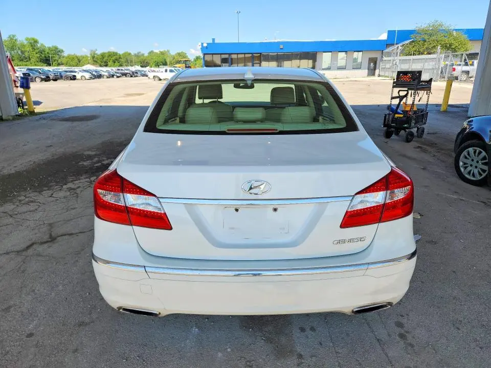 2013 HYUNDAI GENESIS 3.8L  