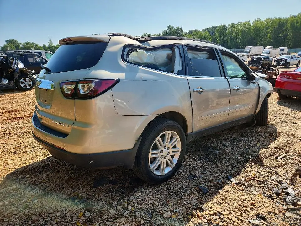 2014 CHEVROLET TRAVERSE LT  