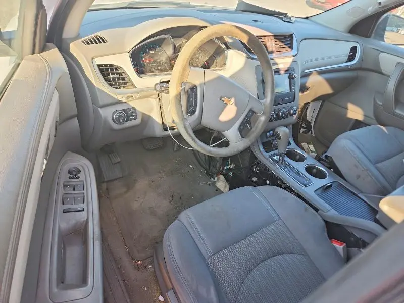 2016 CHEVROLET TRAVERSE LS  
