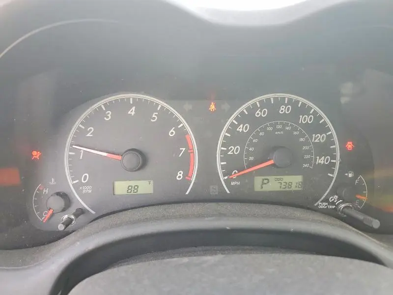 2013 TOYOTA COROLLA LE  