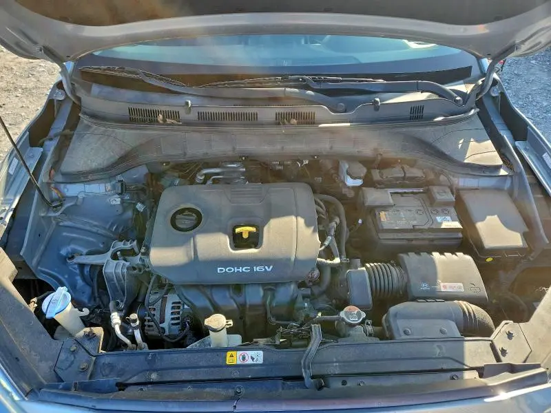 2019 HYUNDAI KONA SE  