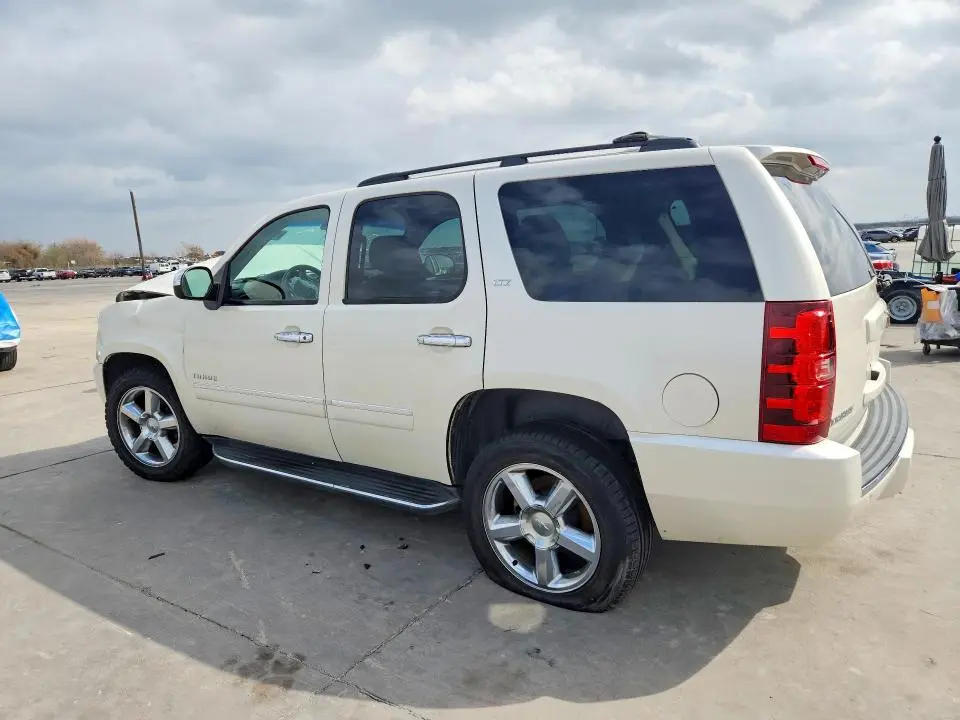 2011 CHEVROLET TAHOE C1500 LTZ  