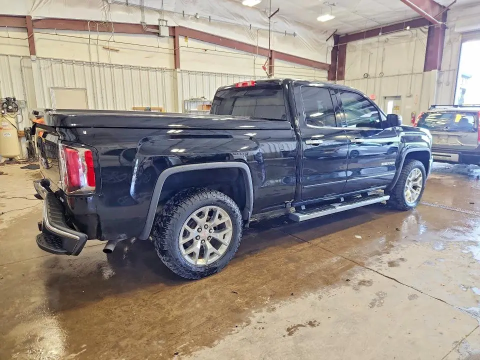 2017 GMC SIERRA K1500 SLT  