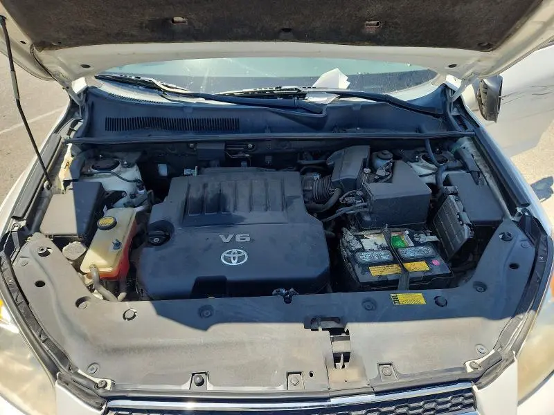 2010 TOYOTA RAV4 LIMITED  