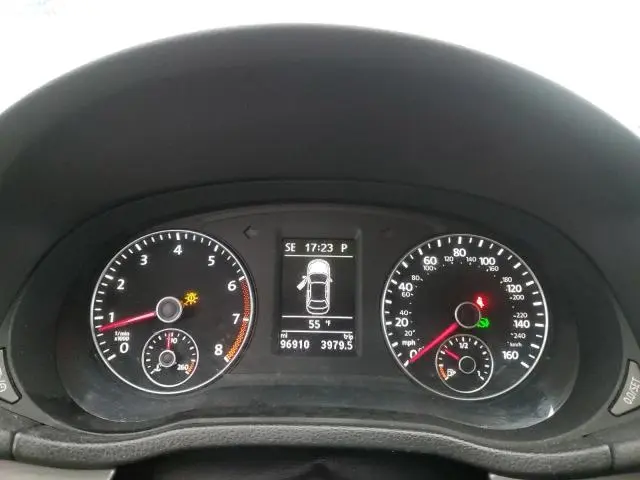 2014 VOLKSWAGEN PASSAT SE  