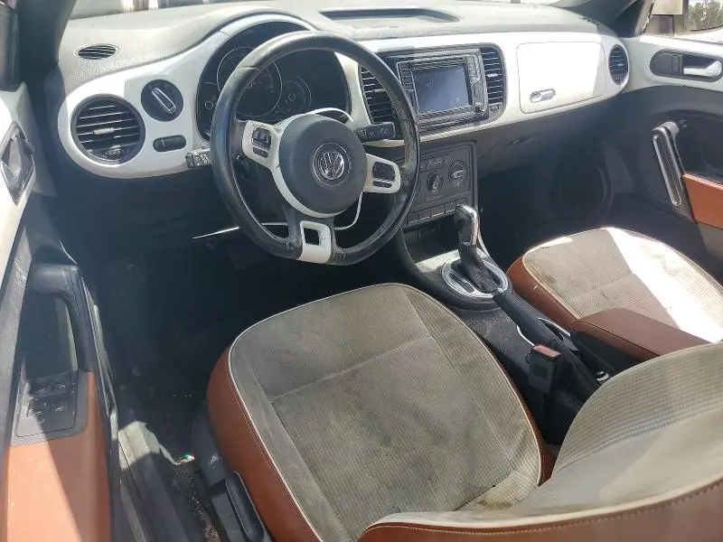 2017 VOLKSWAGEN BEETLE S/SE  