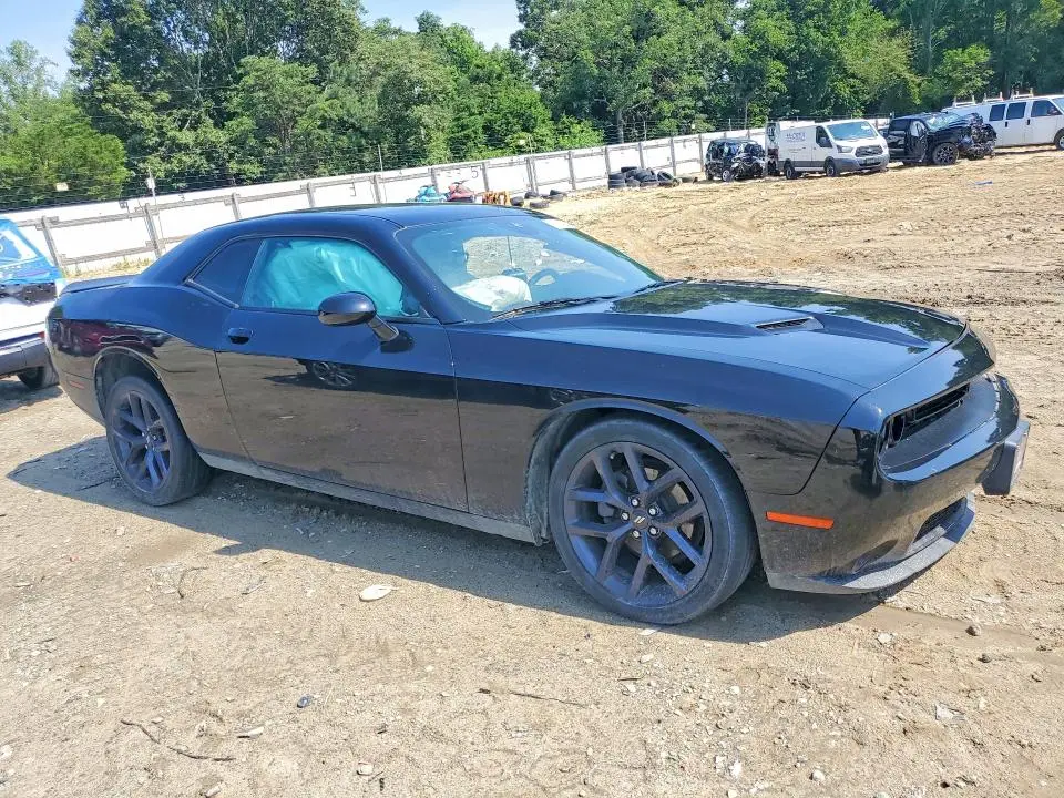 2020 DODGE CHALLENGER SXT  