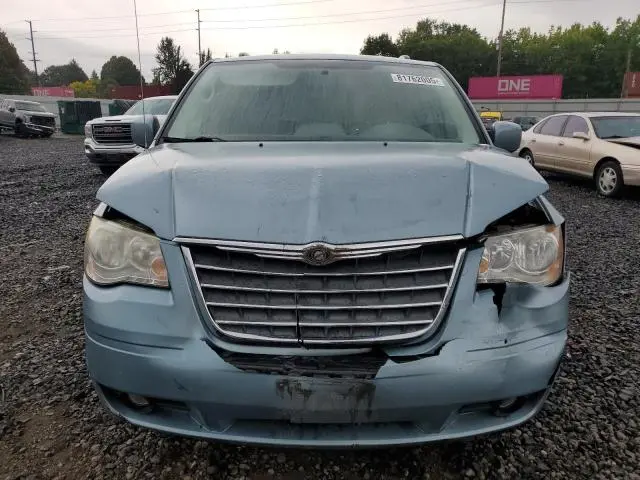 2010 CHRYSLER TOWN & COUNTRY TOURING  