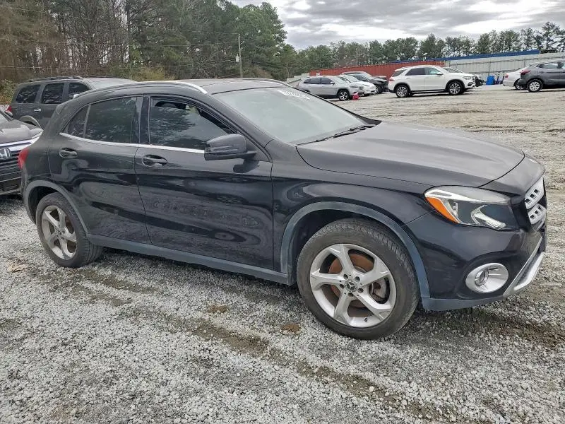 2020 MERCEDES-BENZ GLA 250 4MATIC  