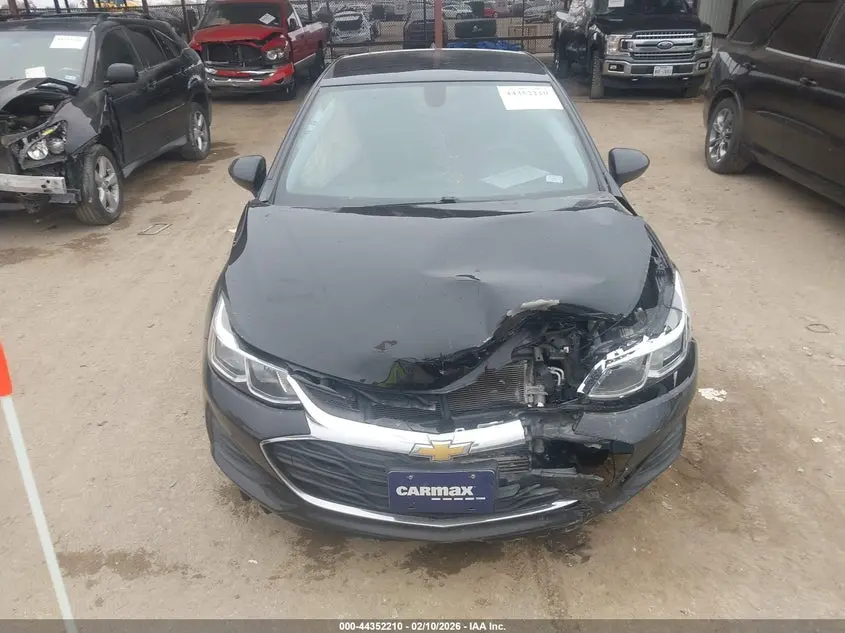 2019 CHEVROLET CRUZE LS