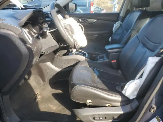 2016 NISSAN ROGUE SL  