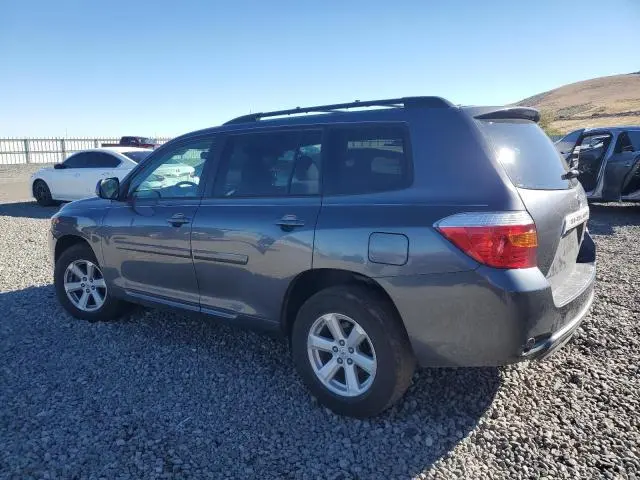 2010 TOYOTA HIGHLANDER   