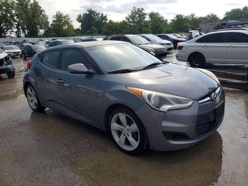 2014 HYUNDAI VELOSTER BASE  