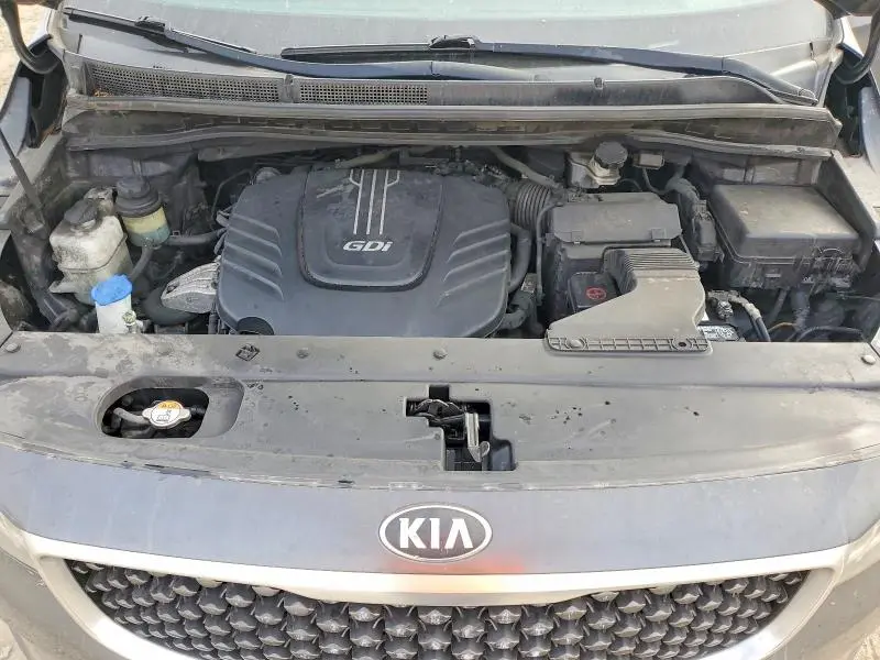 2016 KIA SEDONA LX  