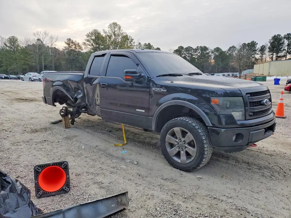 2013 FORD F150 SUPER CAB  