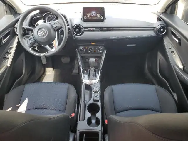 2017 TOYOTA YARIS IA   