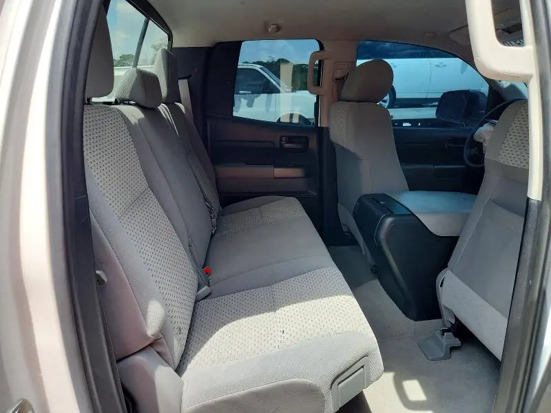 2011 TOYOTA TUNDRA DOUBLE CAB SR5  