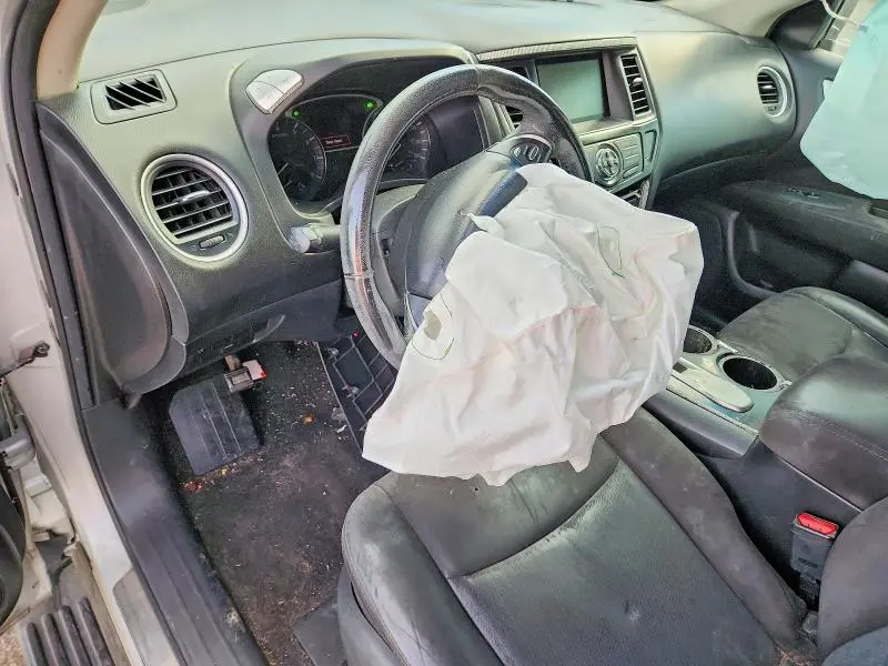 2014 NISSAN PATHFINDER S  