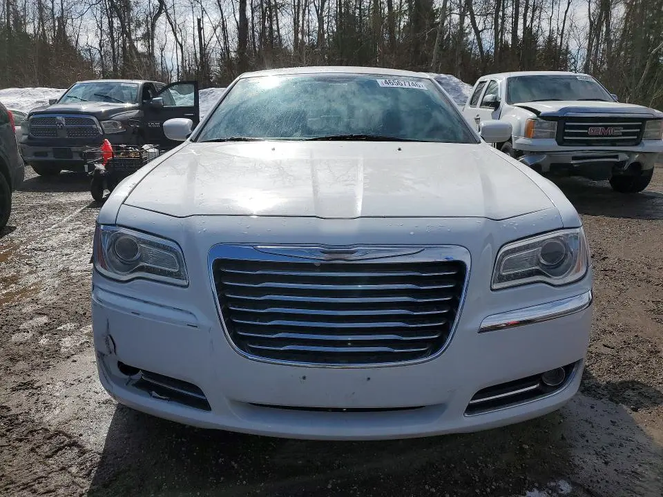 2013 CHRYSLER 300   