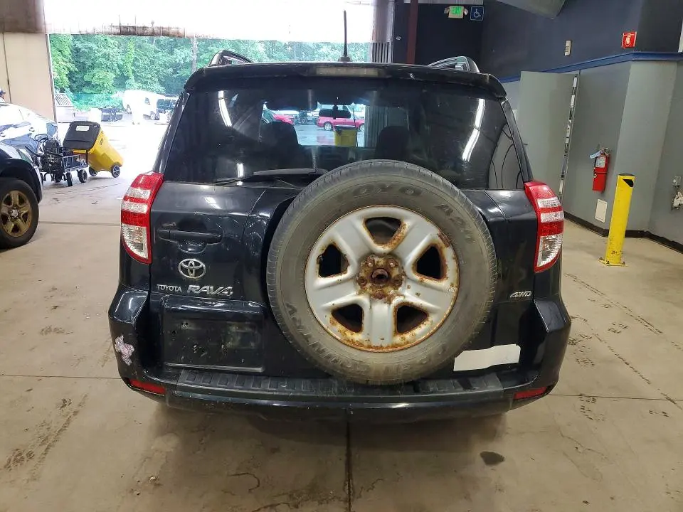 2010 TOYOTA RAV4 BASE  