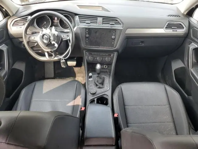 2021 VOLKSWAGEN TIGUAN SE  