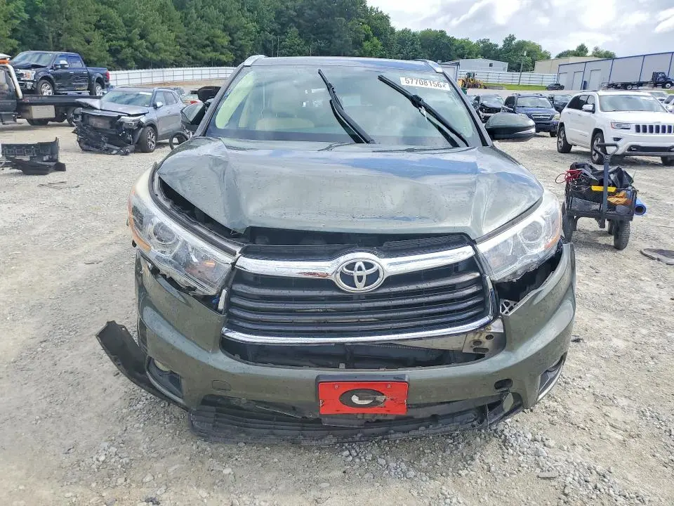 2016 TOYOTA HIGHLANDER XLE  