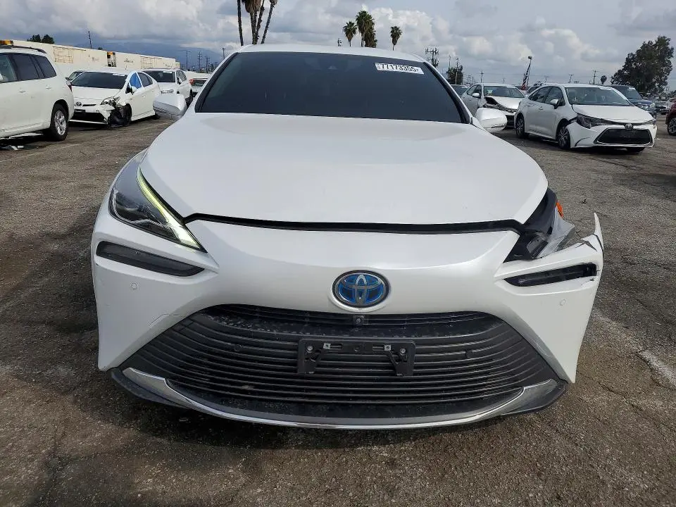 2022 TOYOTA MIRAI LE  